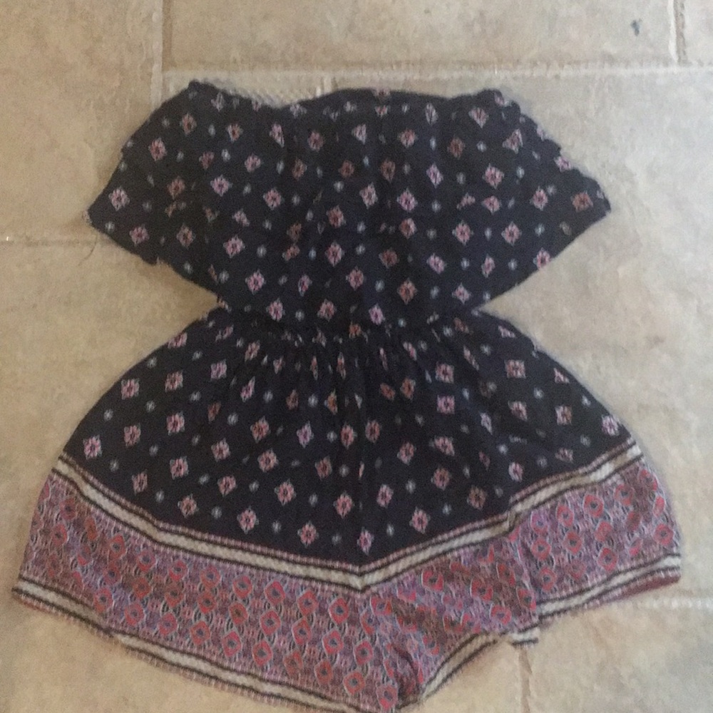 XS Hollister Romper Mint Condition